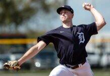 Superstar MLB Pitcher Undergoes Emergency Elbow Surgery Superstar MLB Pitcher Undergoes Emergency Elbow Surgery