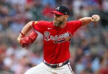 Chris Sale, Braves Power Past Padres to Reach 60 Wins Chris Sale, Braves Power Past Padres to Reach 60 Wins