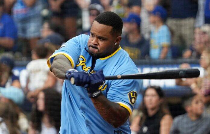 Prince Fielder is Still Launching Home Runs in Milwaukee Prince Fielder is Still Launching Home Runs in Milwaukee
