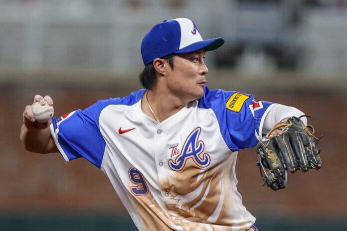 Ha-seong Kim Undergoes Successful Surgery, Out 4-5 Months Ha-seong Kim Undergoes Successful Surgery, Out 4-5 Months