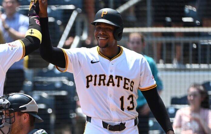 Cubs, Yankees, Tigers All Interested in Third Baseman Cubs, Yankees, Tigers All Interested in Third Baseman