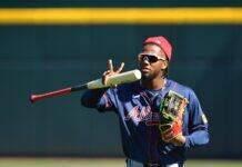 Braves Star Exits Game Early After THIS Happened Braves Star Exits Game Early After THIS Happened