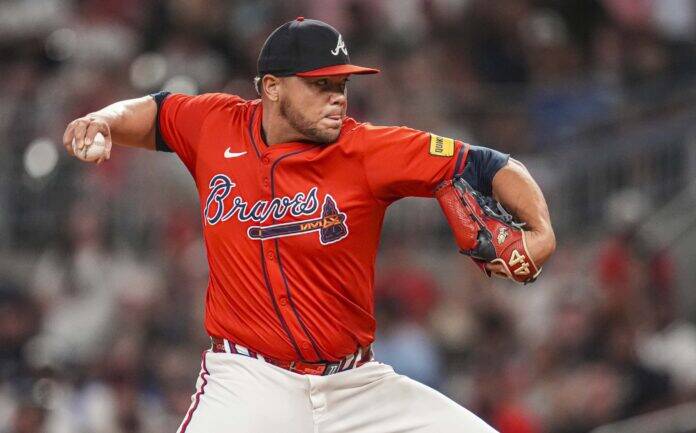 Braves Manager Snitker Reveals Joe Jimenez Update
