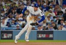 Freddie Freeman’s Clutch Final Play Saves Dodgers in Game 2 Freddie Freeman’s Clutch Final Play Saves Dodgers in Game 2