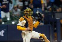 Brewers Turn Chaotic Double Play, Deny Dodgers of Grand Slam Brewers Turn Chaotic Double Play, Deny Dodgers of Grand Slam