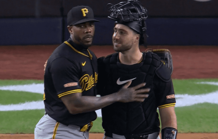 Aroldis Chapman linked to be acquired by the Braves to help bullpen.