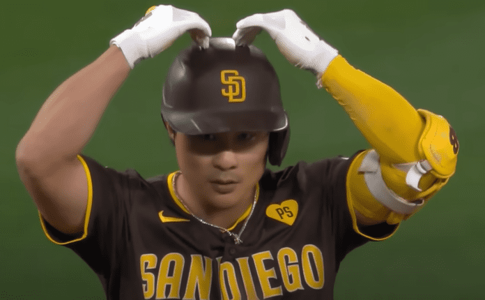 The Atlanta Braves are predicted to sign Gold Glove winning shortstop to upgrade the position.