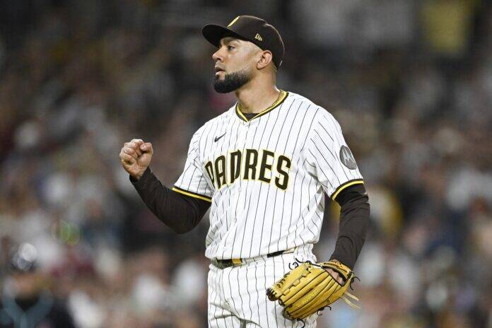 Braves, Cubs Eye Star Closer Robert Suarez in Trade Push Braves, Cubs Eye Star Closer Robert Suarez in Trade Push