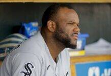 Veteran Chicago Infielder Announces His Retirement Veteran Chicago Infielder Announces His Retirement