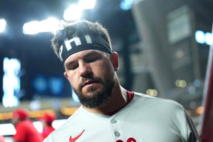 Phillies Star Urged to Ditch Team after Abysmal Post Season Phillies Star Urged to Ditch Team after Abysmal Post Season